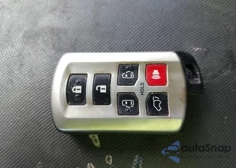 2015 Toyota Sienna Xle Premium 8 Passenger from USA, damaged, VIN 5TDYK3DC3FS685913